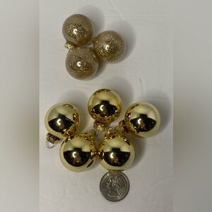 Christmas small ornaments 5 shiny gold and 3 glitter gold